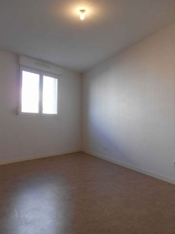 Location Appartement 2 pièces 55m² BESANCON 25000 - Photo 2