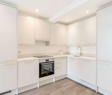 Norbury Crescent, London, SW16 - Photo 5