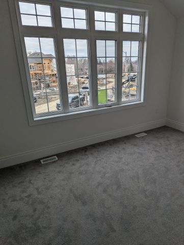 For Lease - 43 Brethet Heights, New Tecumseth, Ontario - Photo 3