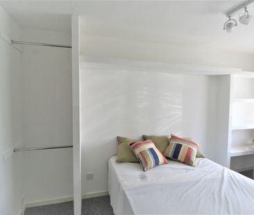 2 Bed Flat, Harper House, M19 - Photo 1