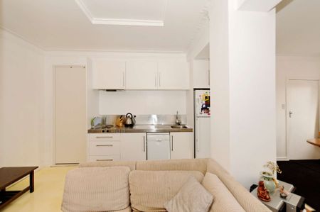 2 Bedroom, 1 Bathroom Unit - Photo 3