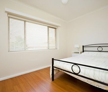 13/9 Wark Street, Hughes ACT 2605 - Apartment For Rent | Domain - Photo 1