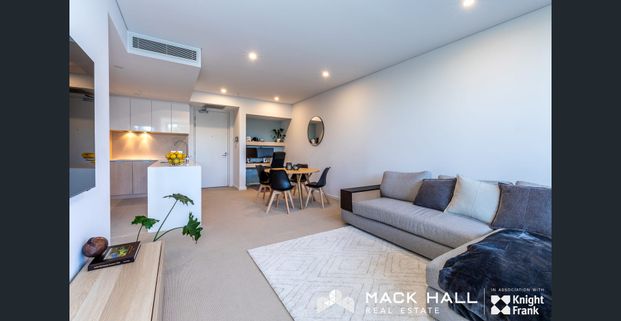 Discover Your Dream Retreat Near Swanbourne Beach! - Photo 1