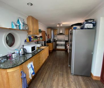 1 bedroom property to rent - Photo 4