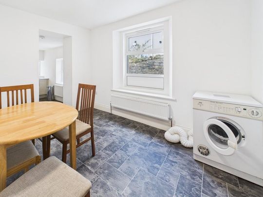 5 bedroom house share to rent - Photo 1