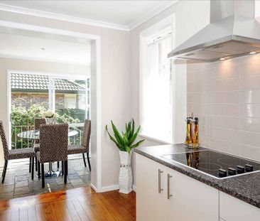 Charming 3-Bedroom Home in Panmure – Prime Location! - Photo 6