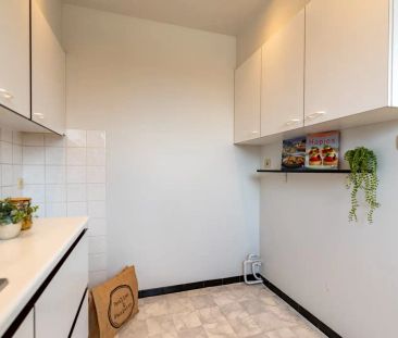 Ruim 2 slaapkamer appartement met garage in Boechout! - Foto 6