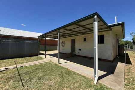 TIDY THREE BEDROOM HOME - Photo 5