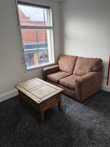 6 bedroom apartment to rent - Photo 2