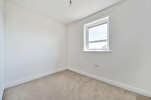 Abbey Fields, Abingdon, OX14 - Photo 1