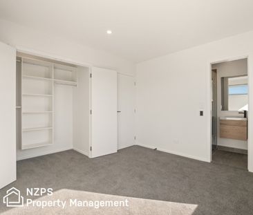 7 Edmund Anscombe Place , Caversham - Photo 5