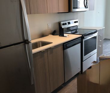 For Lease - 3237 BAYVIEW Avenue Unit# 705, Toronto, Ontario - Photo 3