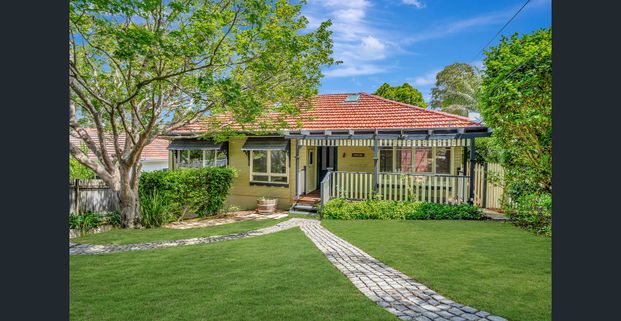 Warm Family Home with Sought-After School Catchments - Photo 1