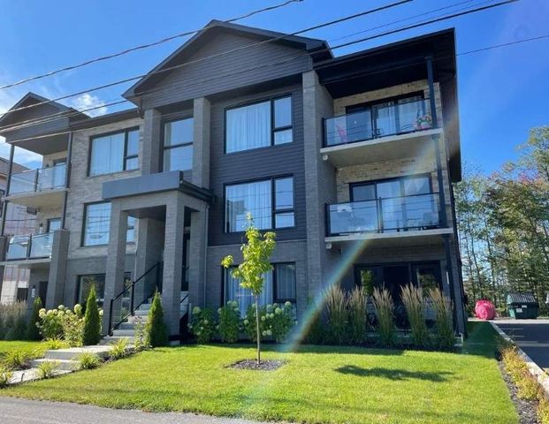 2 CH - 1 SDB - Drummondville - $1,425 /mo - Photo 1