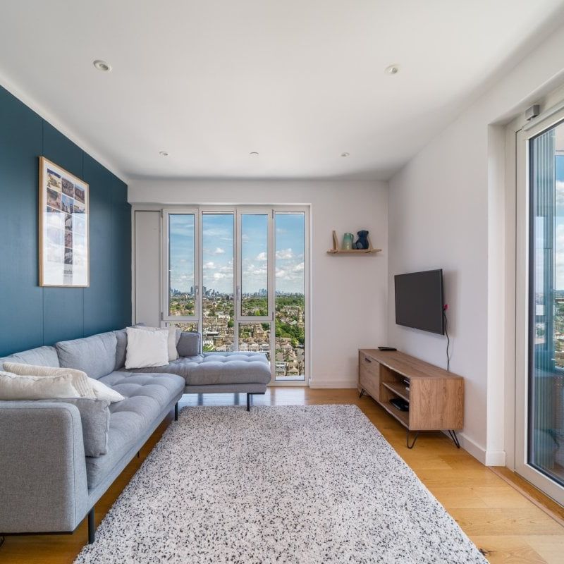 Mapleton Crescent, London - Photo 1