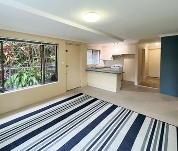 VILLA CLOSE TO BEACH WITH WATER INCLUDED - Photo 1