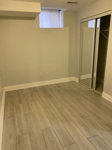 For Lease - 2539 Reglan Court, Mississauga, Ontario - Photo 2