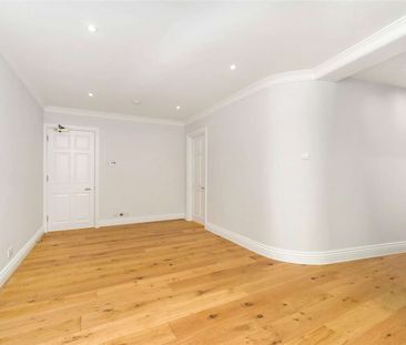 Modern one bedroom apartment situated on lower ground floor close to Marylebone High Street - Photo 1