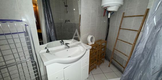 Location Appartement 1 pièce 23m² - Photo 3