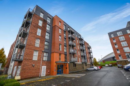 2 bedroom flat to rent - Photo 2