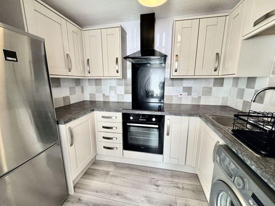 2 bedroom apartment to rent - Photo 1