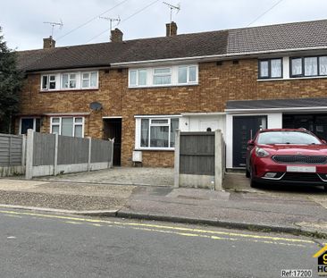 3 bed Terraced in Nethan Drive , Aveley, RM15 4RH - Photo 1