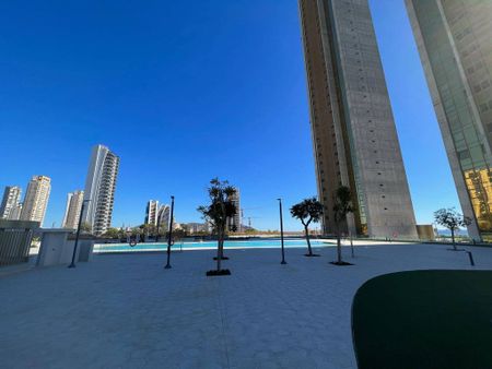 2 room luxury Apartment for rent in Benidorm, Valencia - Photo 5