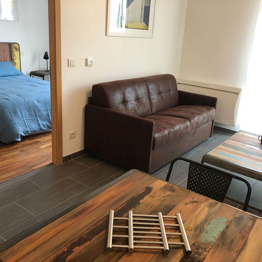 Location Appartement 2 pièces 41m² LA ROCHELLE 17000 - Photo 1