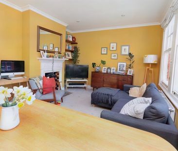 2 bedroom maisonette to rent - Photo 2