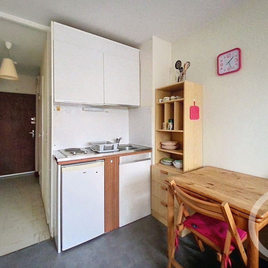 Location Appartement 1 pièce 16m² CLERMONT FERRAND 63100 - Photo 2