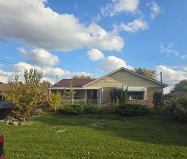 For Lease - 23 Maldaver Avenue, Mississauga, Ontario - Photo 1