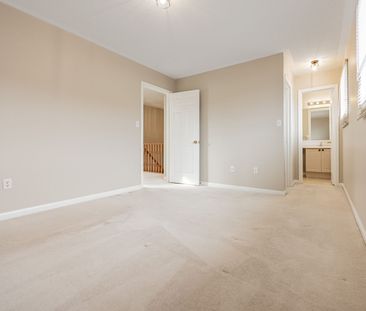 For Lease - 744 Edwards Avenue, Milton, Ontario - Photo 5