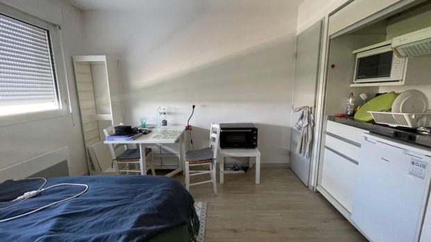 Studio Poitiers – PLAINE – 20.18 m2 - Photo 1