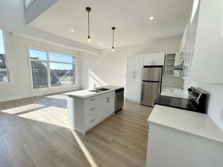 For Lease - 29 Summersides Mews, Pelham, Ontario - Photo 4