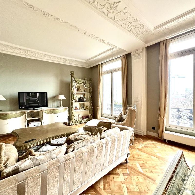 Location Appartement 5 pièces Meublé 309m² PARIS 16ème - Photo 1