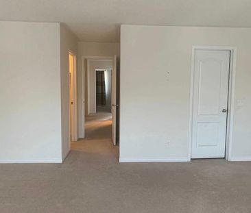 For Lease - 726 Farmstead Drive, Milton, Ontario - Photo 6