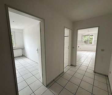 Helle Dachgeschosswohnung mit Balkon, ca. 62,41 m² in Dortmund-Mart... - Photo 2