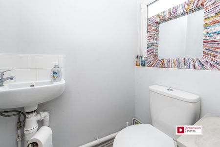 2 bedroom maisonette to rent - Photo 5