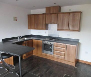 2 bedroom flat to rent - Photo 3