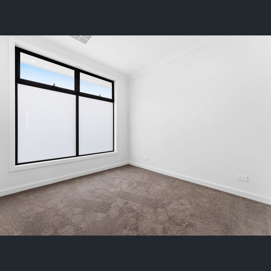 1 & 3/4 Grove St, Modbury, SA 5092 - Photo 1