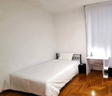 Via Niccolò Tommaseo, Padova, Veneto 35131 - Photo 3