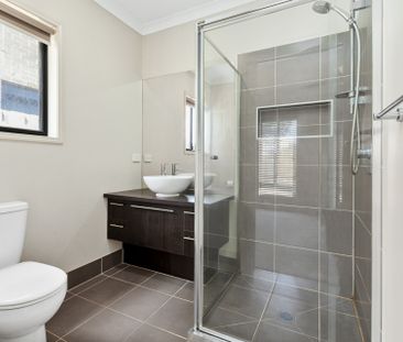 3 Hinkley Place, Werribee VIC, Belconnen - Photo 5