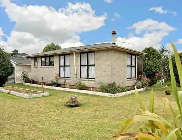 **3-Bedroom House for Rent in Papatoetoe, Auckland – $670 per Week** - Photo 1