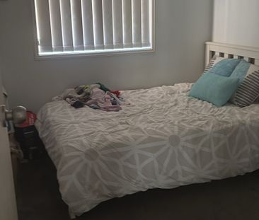 North Gosford - Photo 1