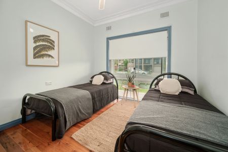 Centrally Located Attractive Home with Views - Photo 4