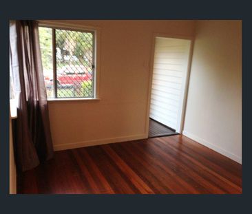 Charming Family Home in the Heart of Virgini - Photo 4