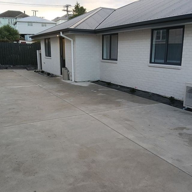 New 3 bed home for winter - Photo 1