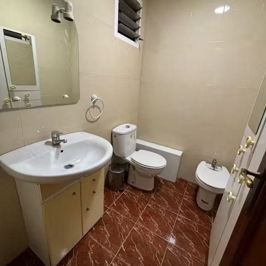 Carrer Campoamor, Valencia, Valencian Community 46021 - Photo 1