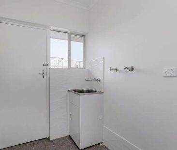 “Newly Renovated & Stylish 2-Bedroom Home” - Photo 6