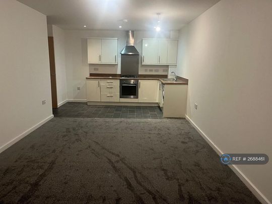 2 bedroom flat to rent - Photo 1